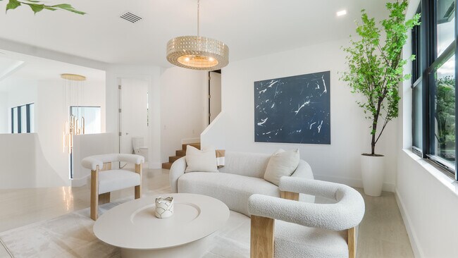 Building Photo - 17400 Rosella Rd