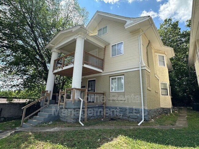 Building Photo - 2511 E 37th St