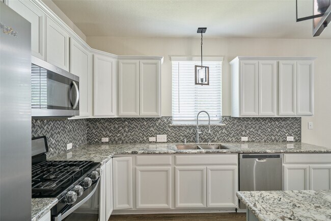 Building Photo - 4201 Amber Ruse Dr