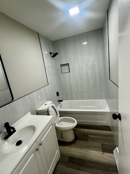 Building Photo - 9652 Johnson St