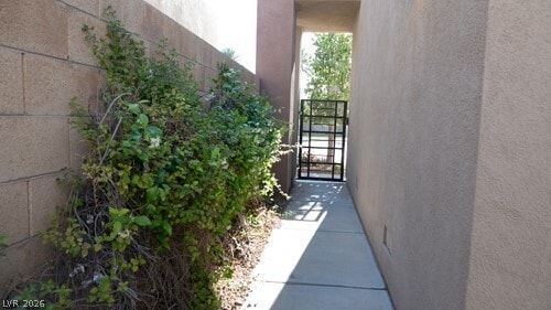 Building Photo - 9205 Guggenheim Ct