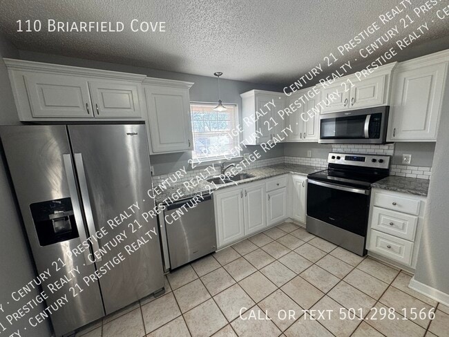 Building Photo - 110 Briarfield Cove
