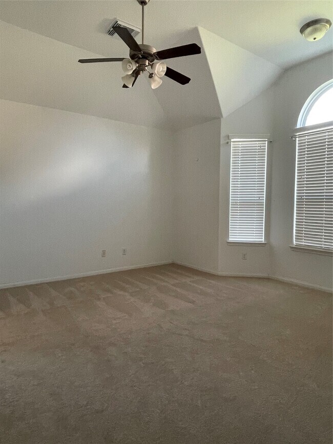 Building Photo - 5311 Auburn Key Ct