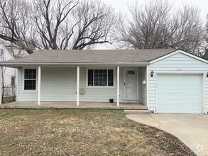 Building Photo - 3 Bedroom Home