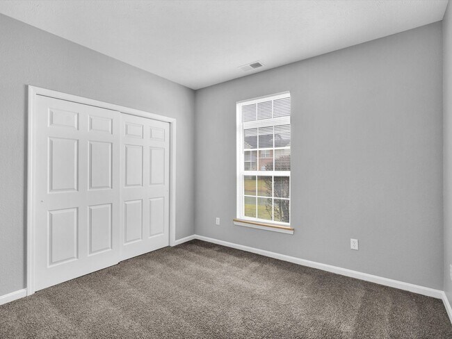 Building Photo - 8584 Lincoln Ave