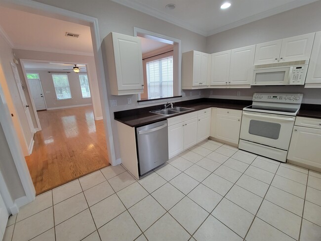 Building Photo - 4378 Grove Park Dr