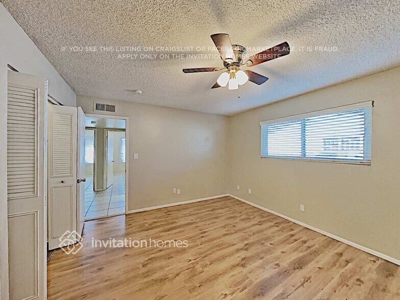 Building Photo - 4206 W Eva St