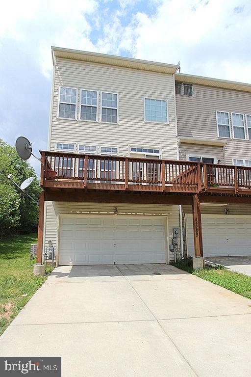 Building Photo - 44269 Cornish Ln