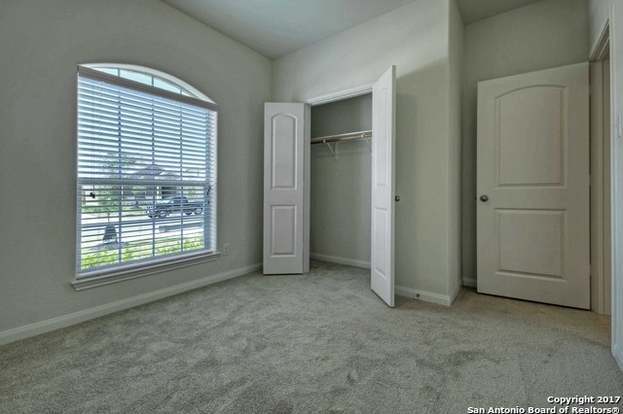 Building Photo - 7715 Watersedge Cove