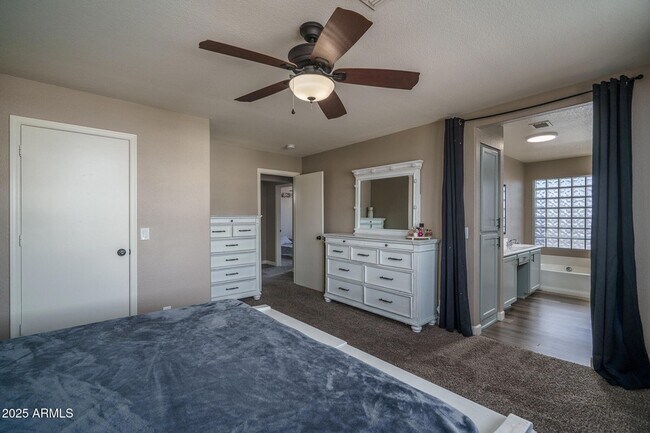 Building Photo - 6615 N 89th Ave