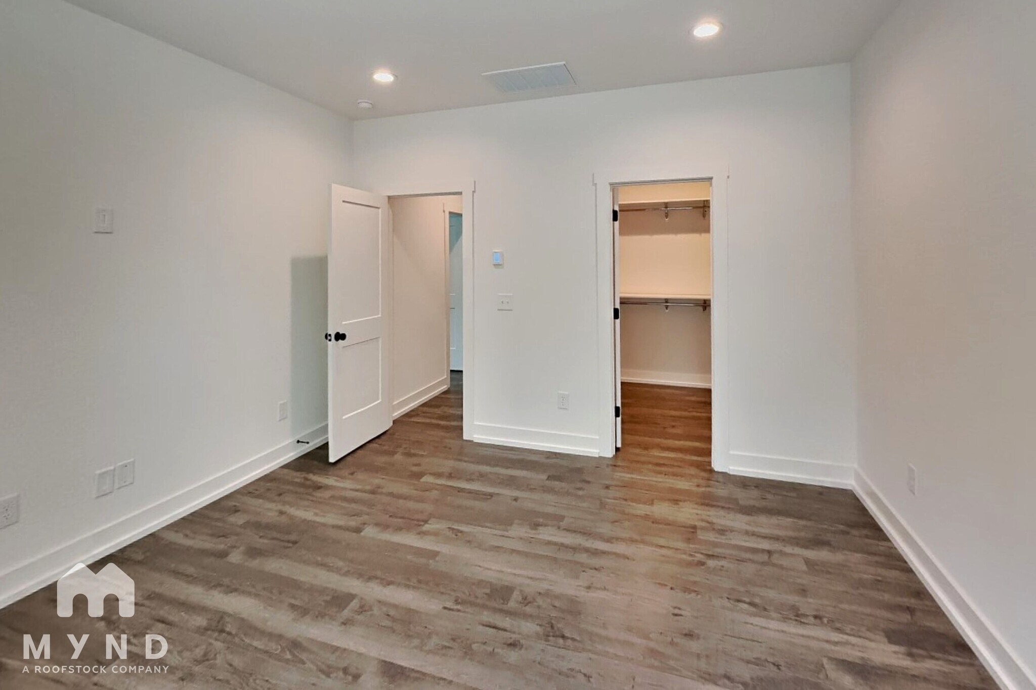 Building Photo - 1027 Trembeth Dr