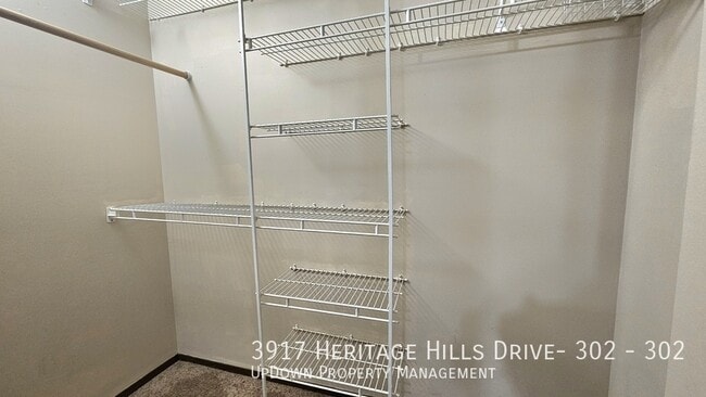 Building Photo - 3917 Heritage Hills Dr