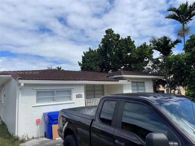 Building Photo - 5261 NW 1st St