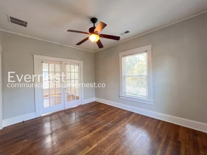 Building Photo - 1489 Faxon Ave