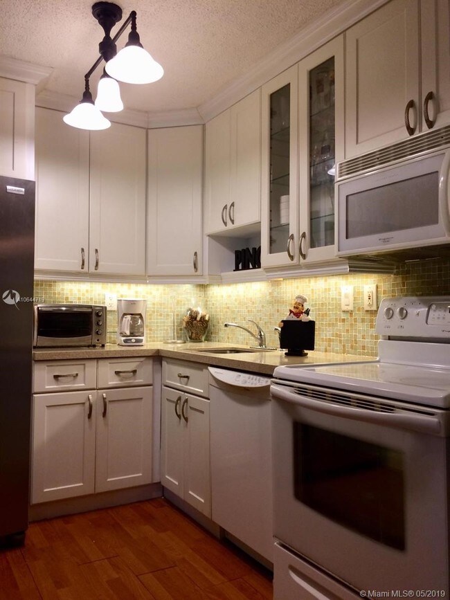 Building Photo - 4740 NW 102nd Ave