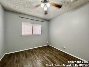 Building Photo - 7619 Alverstone Way