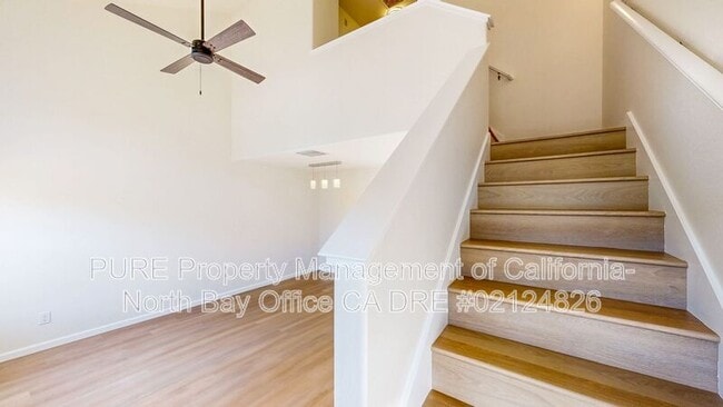 Building Photo - 120 Treadway Ct