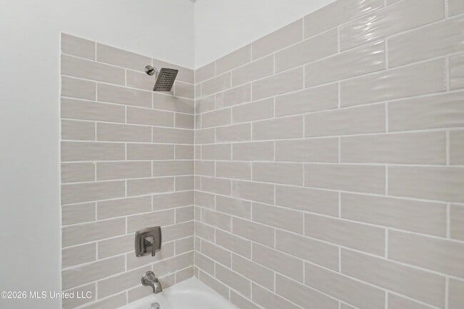 Building Photo - 9424 Daisy Vestry Rd
