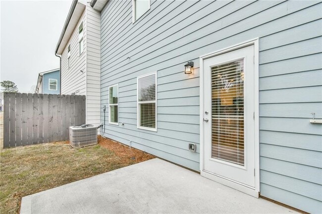 Building Photo - 4541 Bishops Ln