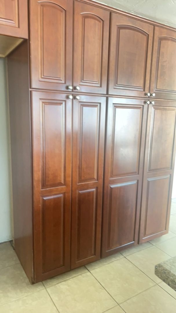 Building Photo - 1356 Bobolink Dr