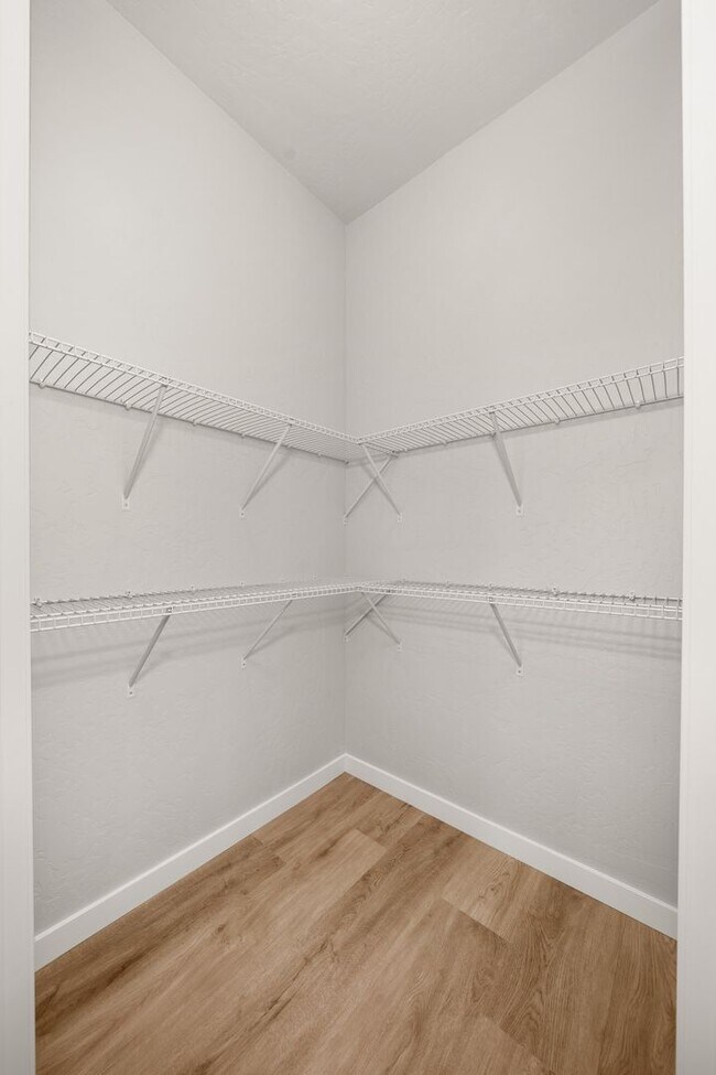 Building Photo - 4255 &amp; 4257