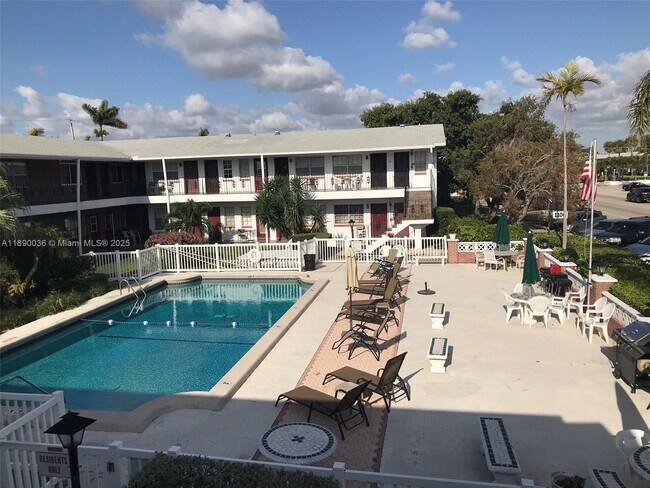 Building Photo - 1050 Atlantic Shores Blvd