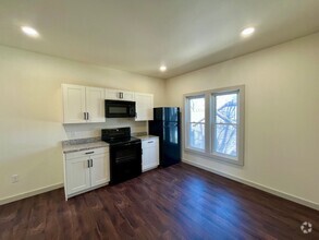 Building Photo - 507 Hamilton St