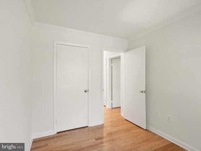 Building Photo - 15278 Cloverdale Rd