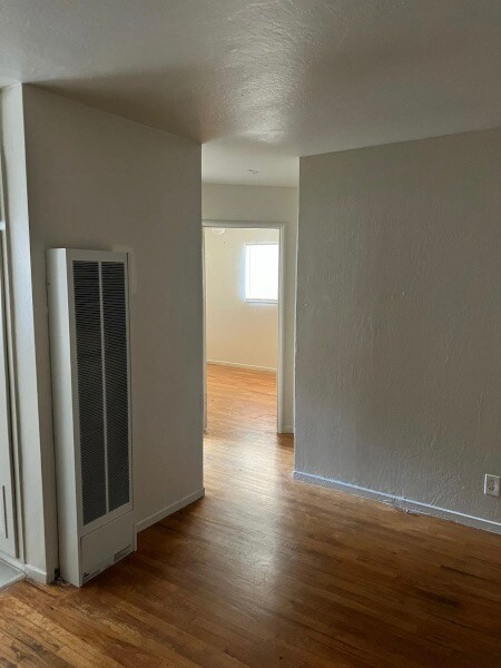 Building Photo - 1916-1918 7th St