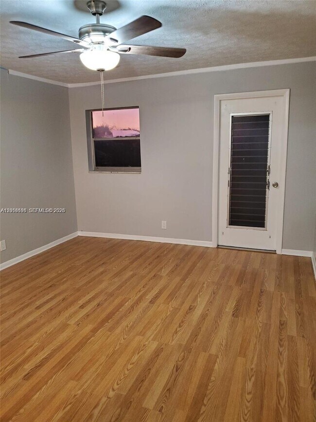 Building Photo - 8000 Lagos De Campo Blvd