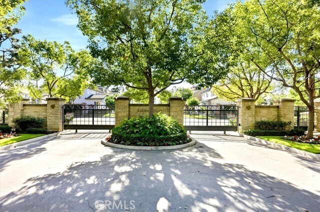 Building Photo - 86 Quail