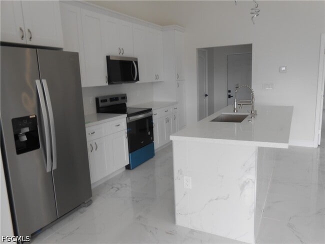 Building Photo - 2809 55th St W