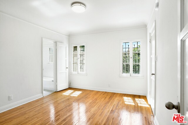 Building Photo - 355 S Crescent Heights Blvd