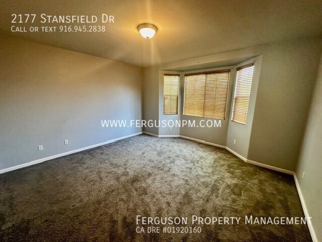 Building Photo - 2177 Stansfield Dr