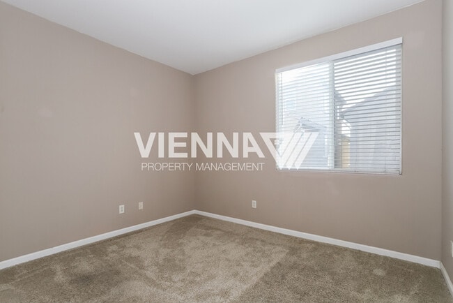 Building Photo - 3623 el Dala Ln