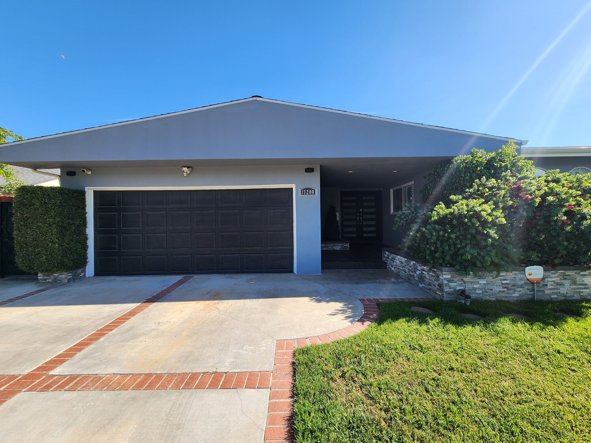 Building Photo - 17200 Willard St