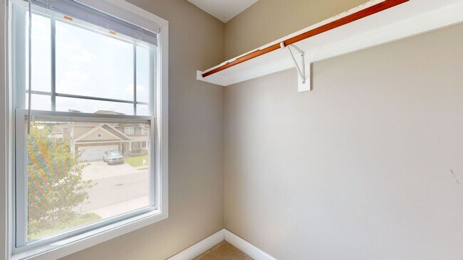 Building Photo - 4 Bedroom Home in Carolina Plantations!