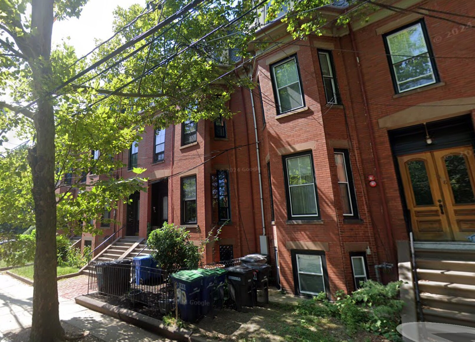 Building Photo - 196 Central St