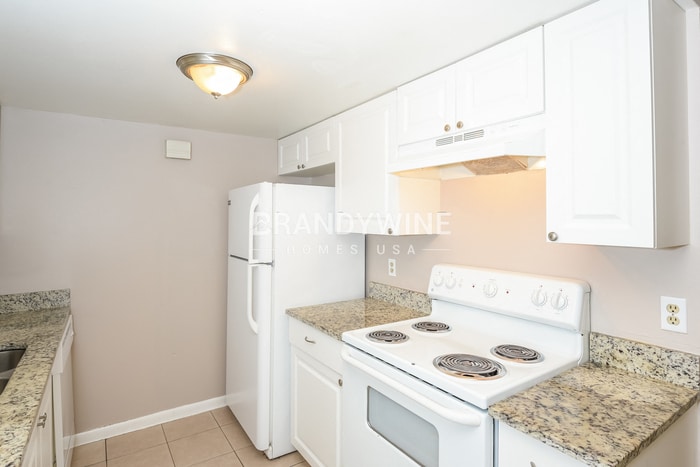 Building Photo - 10126 Crozier Ct