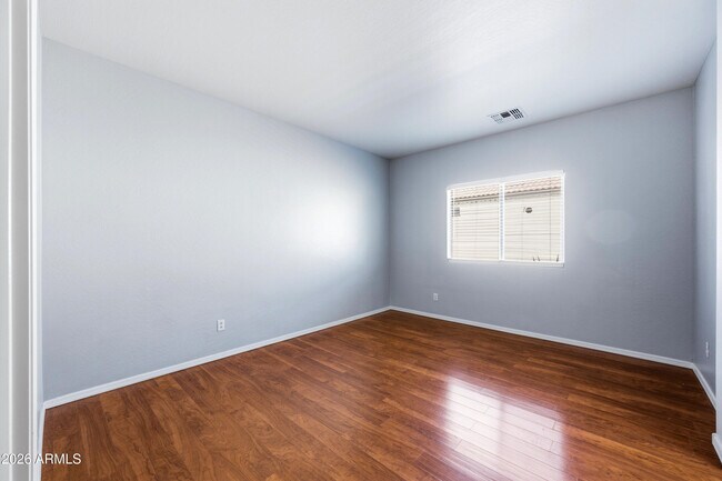Building Photo - 10950 W Royal Palm Rd