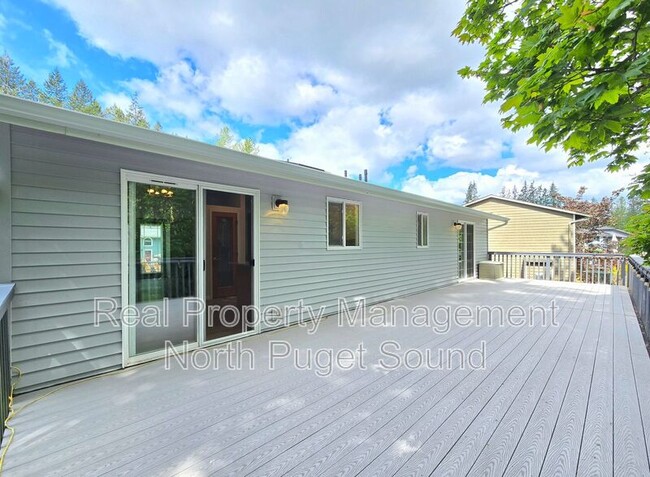 Building Photo - 1805 131st Dr NE