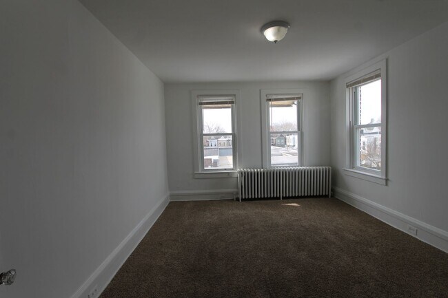 Building Photo - 7118 Germantown Ave