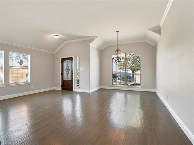Building Photo - 224 Linden Ct