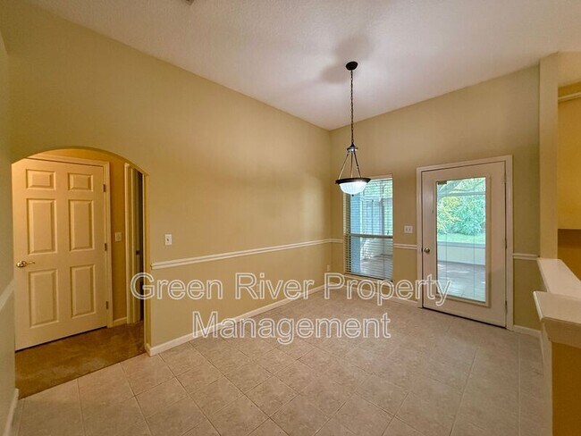 Building Photo - 8716 Canopy Oaks Dr