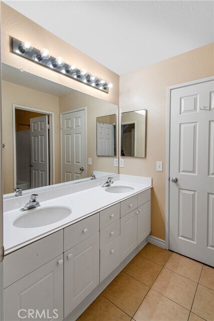Building Photo - 5960 Abernathy Dr