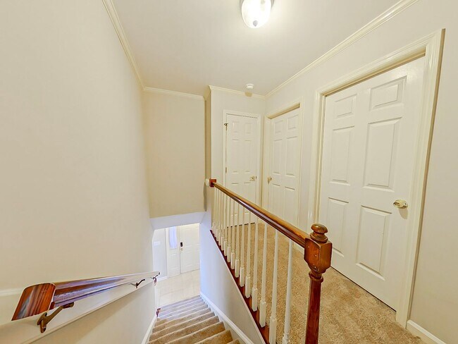 Building Photo - 3 Bedroom 2.5 Bath home in Martinez