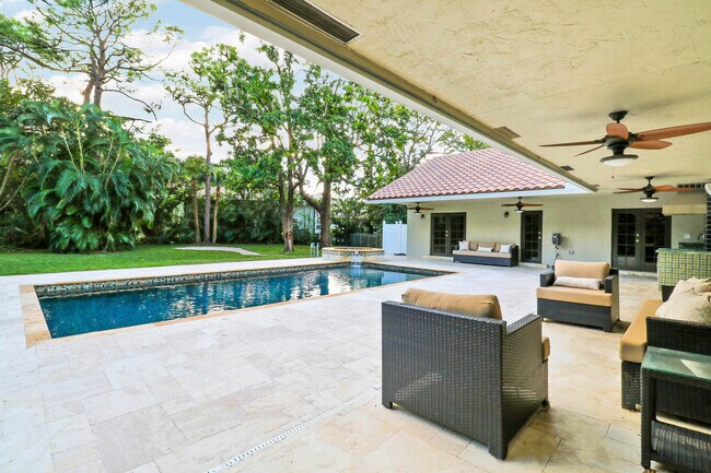 Building Photo - 67 Pacer Cir