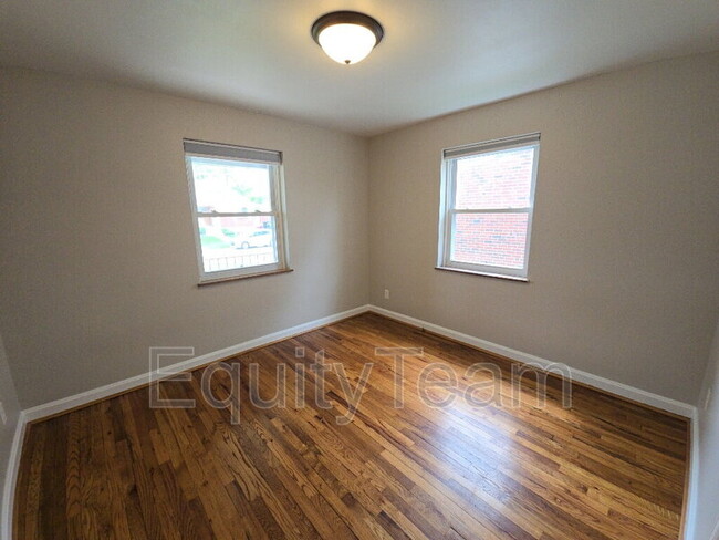 Building Photo - 4436 Redmont Ave