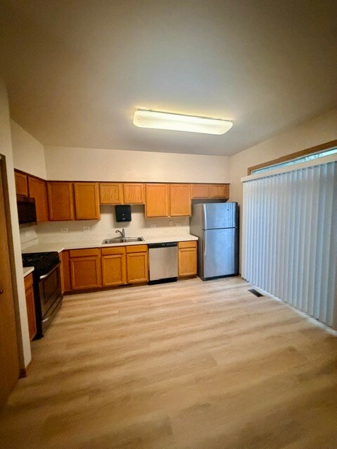 Building Photo - 407 Waubonsee Drive