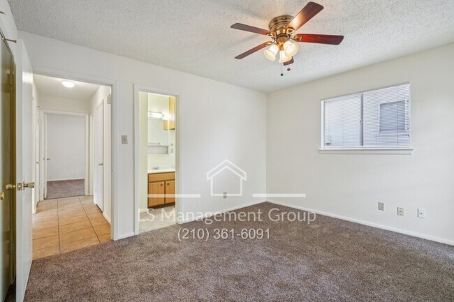 Building Photo - 6604 Cherryleaf St